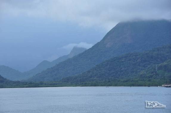 A natureza exuberante da Baía de Guaratuba, no litoral do Paraná